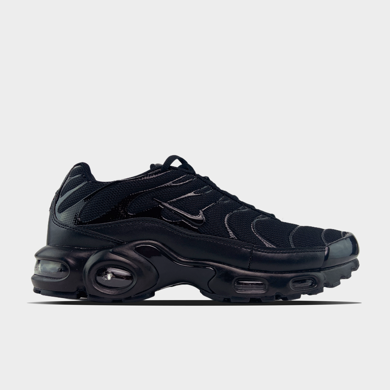 

Nike Air Max TN Black (Черный), Серебро