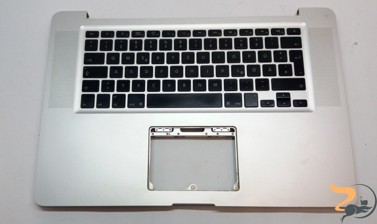 

Середня частина корпуса для ноутбука Apple MacBook Pro A1286, KZ84008TQ53DA, Б/В, Клавіатура протестована,