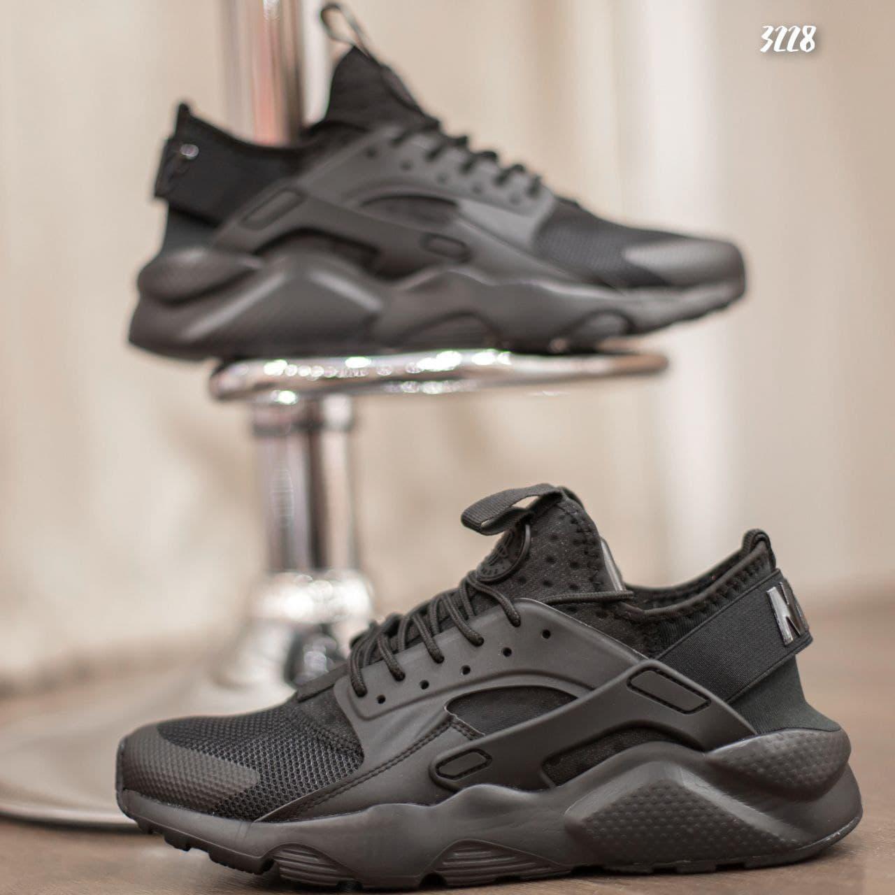 

Мужские Кроссовки Nike Air Huarache Black / Найк Аир Хуарачи Черные 44, Черный