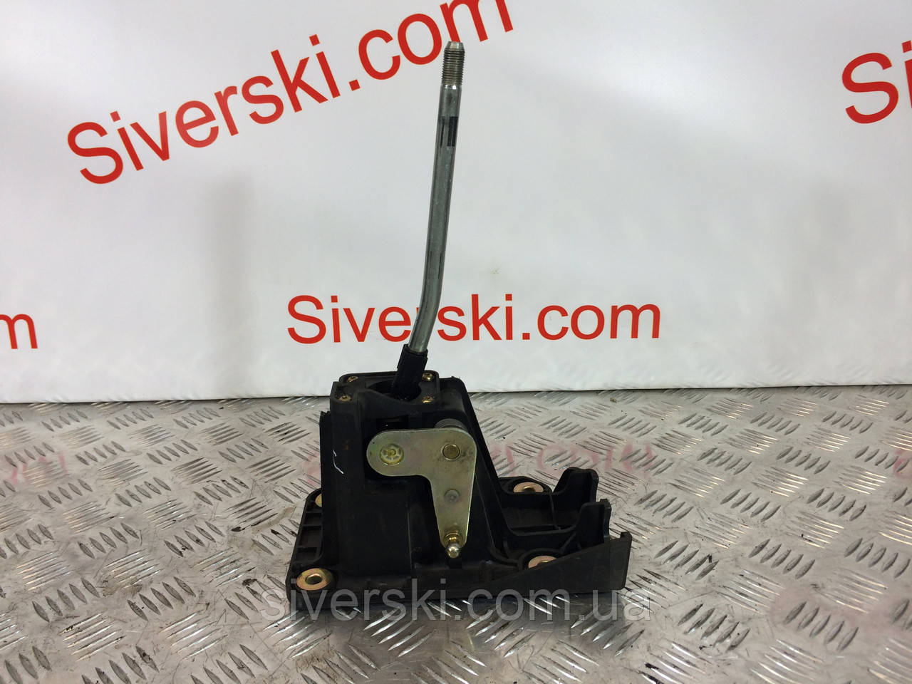 

Кулиса переключения АКПП/КПП Ford Focus MK1 1.6i 16v XS4R7K387JB