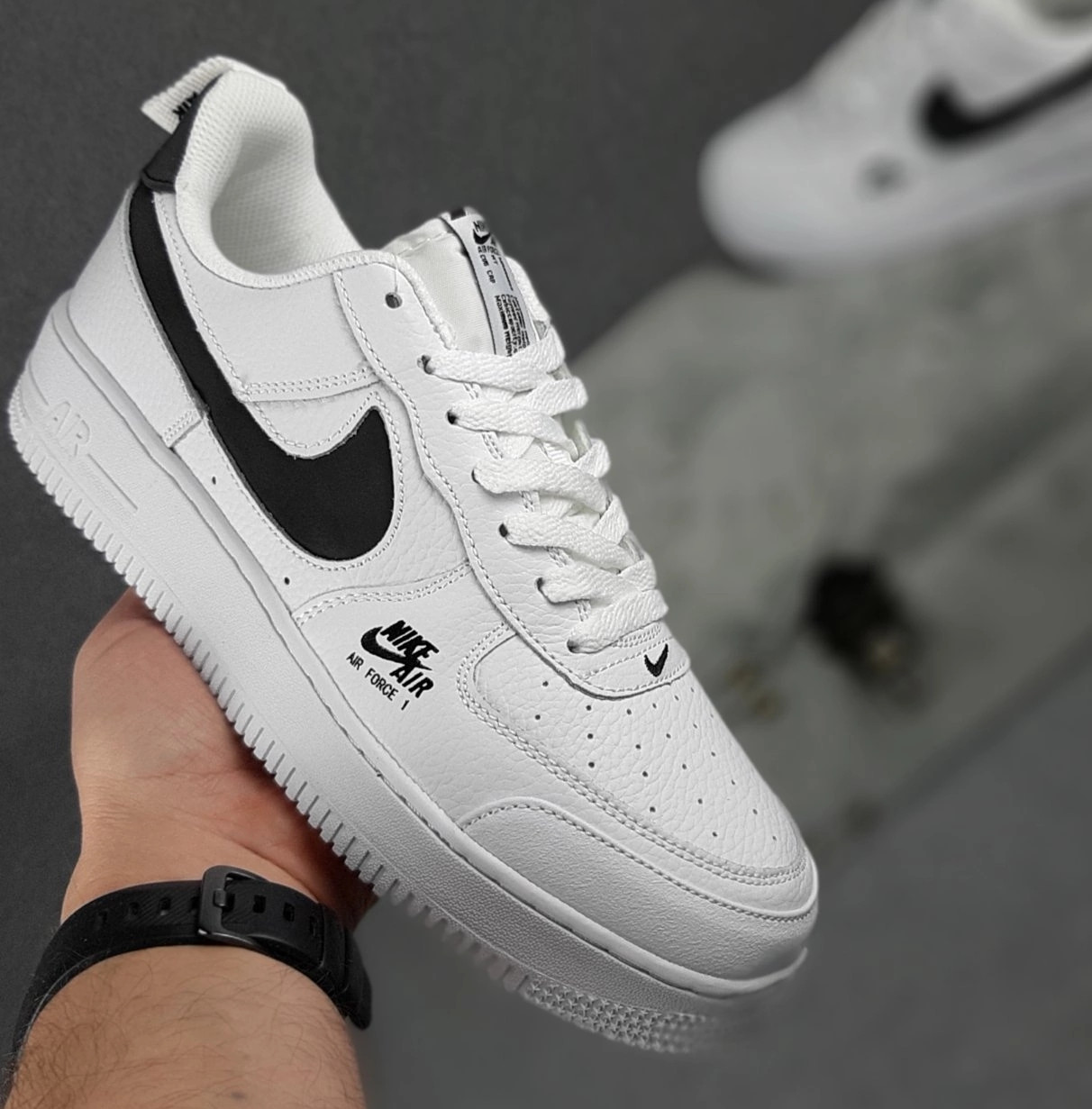 

Мужские кроссовки Nike Air Force 1 low белые с черным. Живое фото (Реплика ААА+), Белый