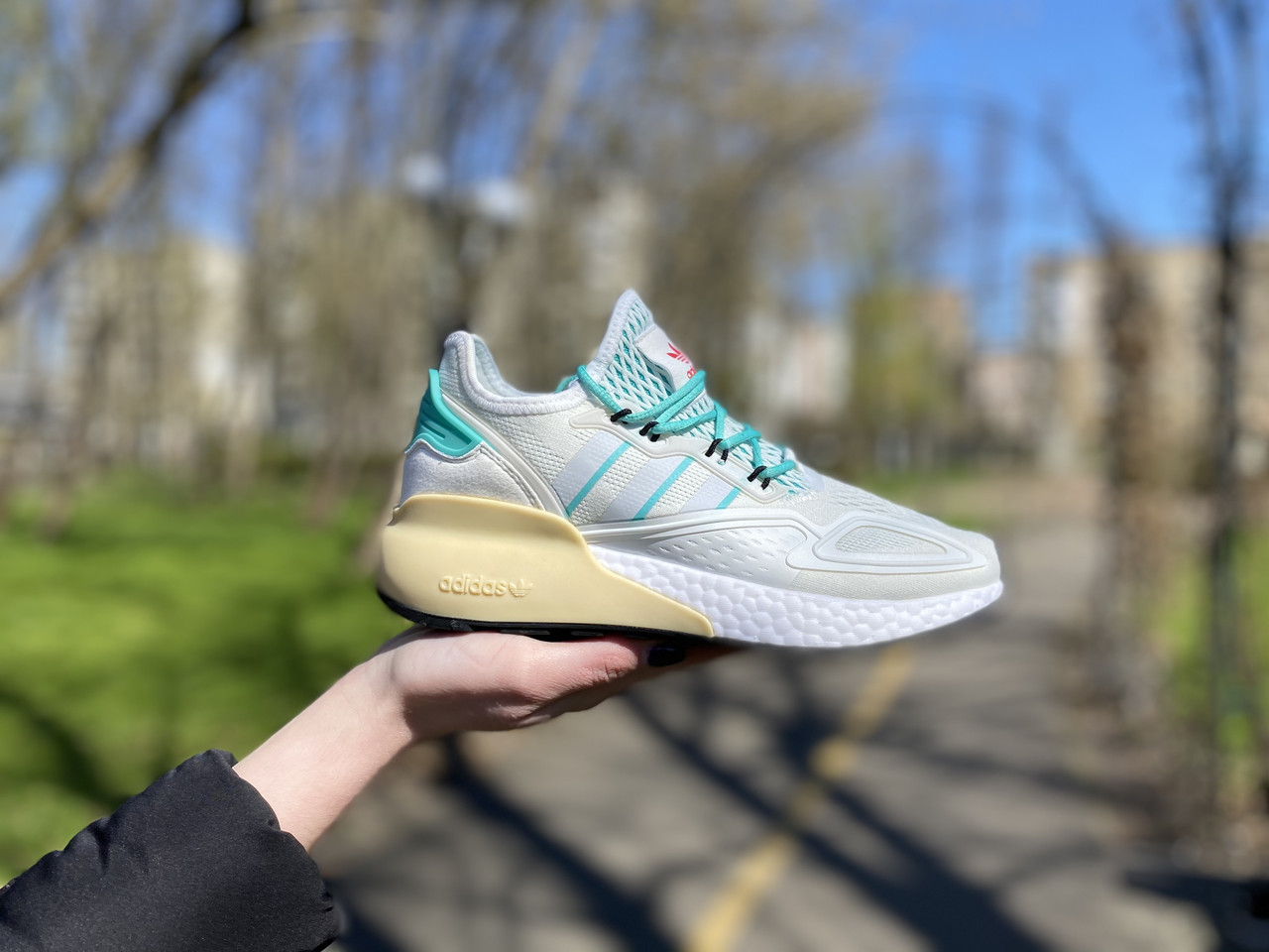 

Женские Кроссовки Adidas ZX 2K Адидас Белые (36,37,38,39,40) 38 (PD-1), Бежевый