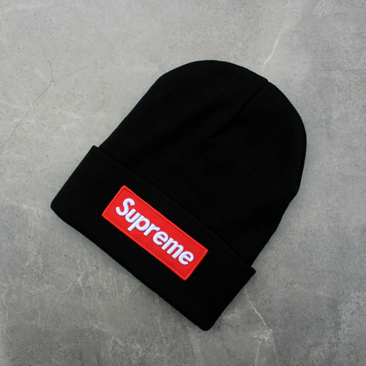 

Шапка "Supreme"