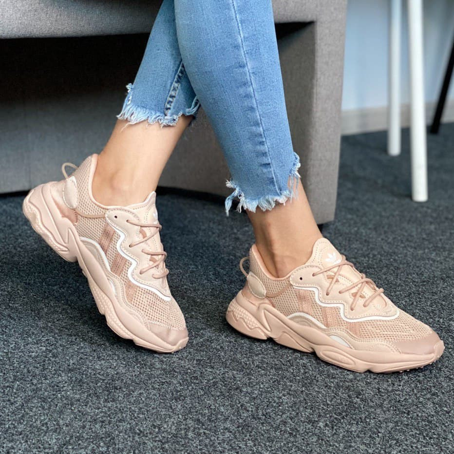 

Женские рефлективные кроссовки Adidas Ozweego Beige / Адидас Озвиго Бежевые 40, Бежевый