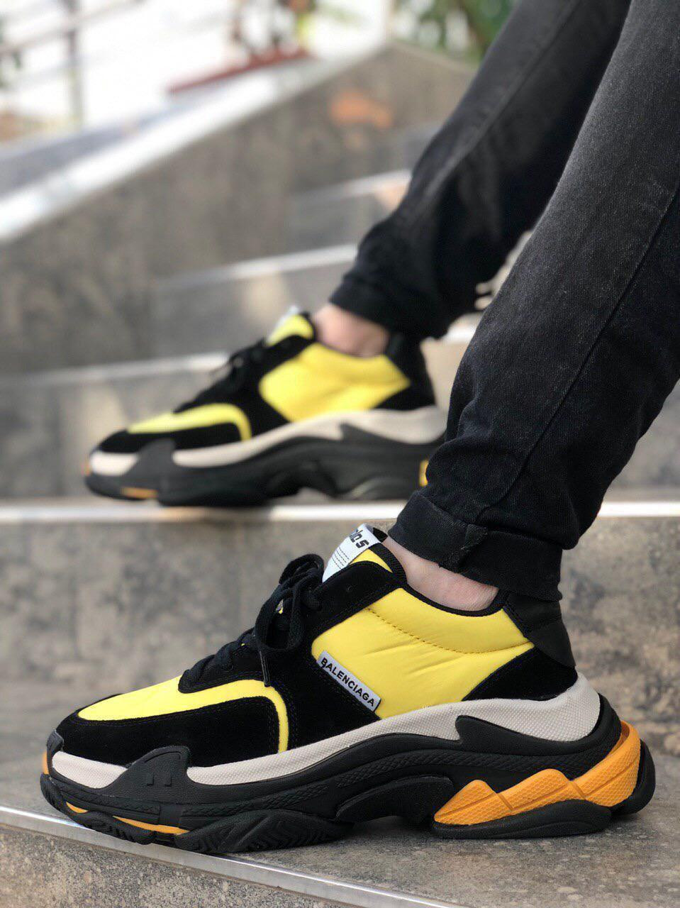 

Мужские черные с жёлтым кроссовки Balenciaga, Черный