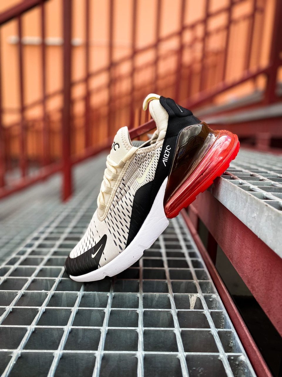 

Nike Air Max 270 "Hot Punch ", Бежевый