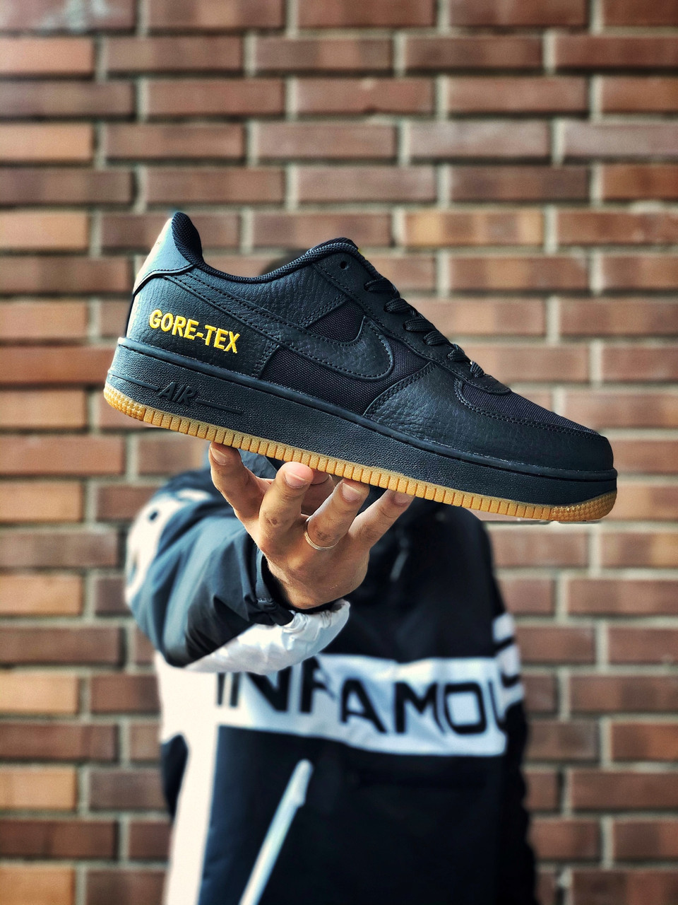 

Nike Air Force 1 GORE-TEX, Черный