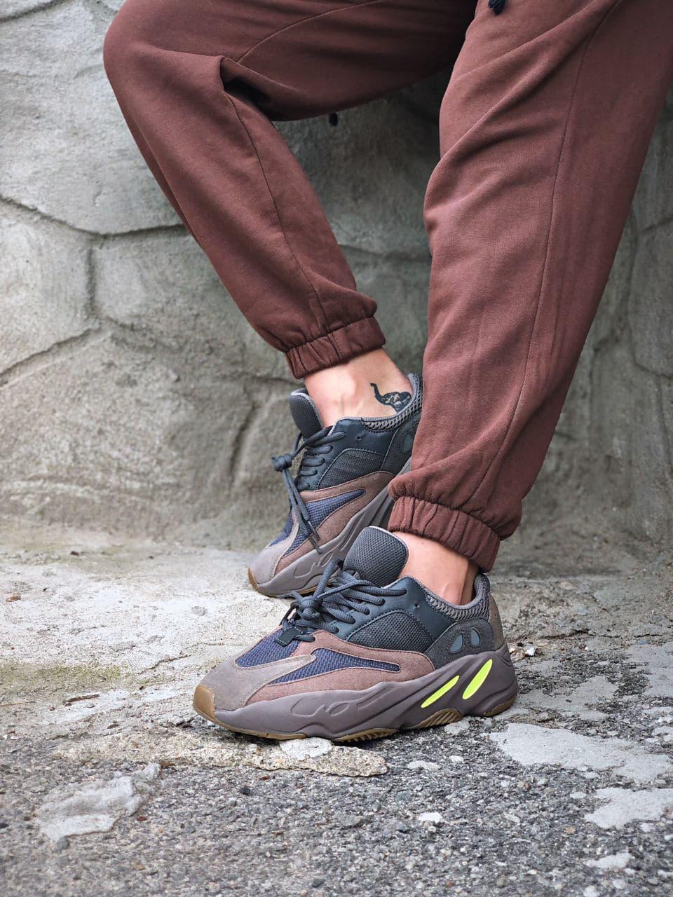 

Мужские кроссовки Adidas Yeezy Boost 700 Mauve Brown / Адидас Изи Буст 700 Коричневые 43, Коричневый