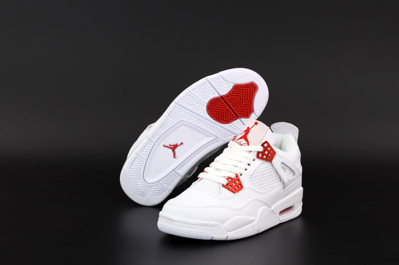 

Женские белые кроссовки Nike Air Jordan 4 Retro 39, Белый