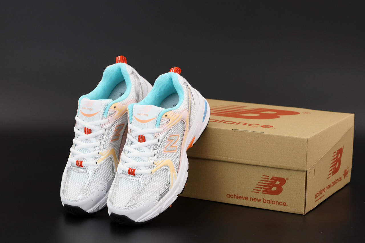 

Белые женские Кроссовки New Balance 530 41, Белый