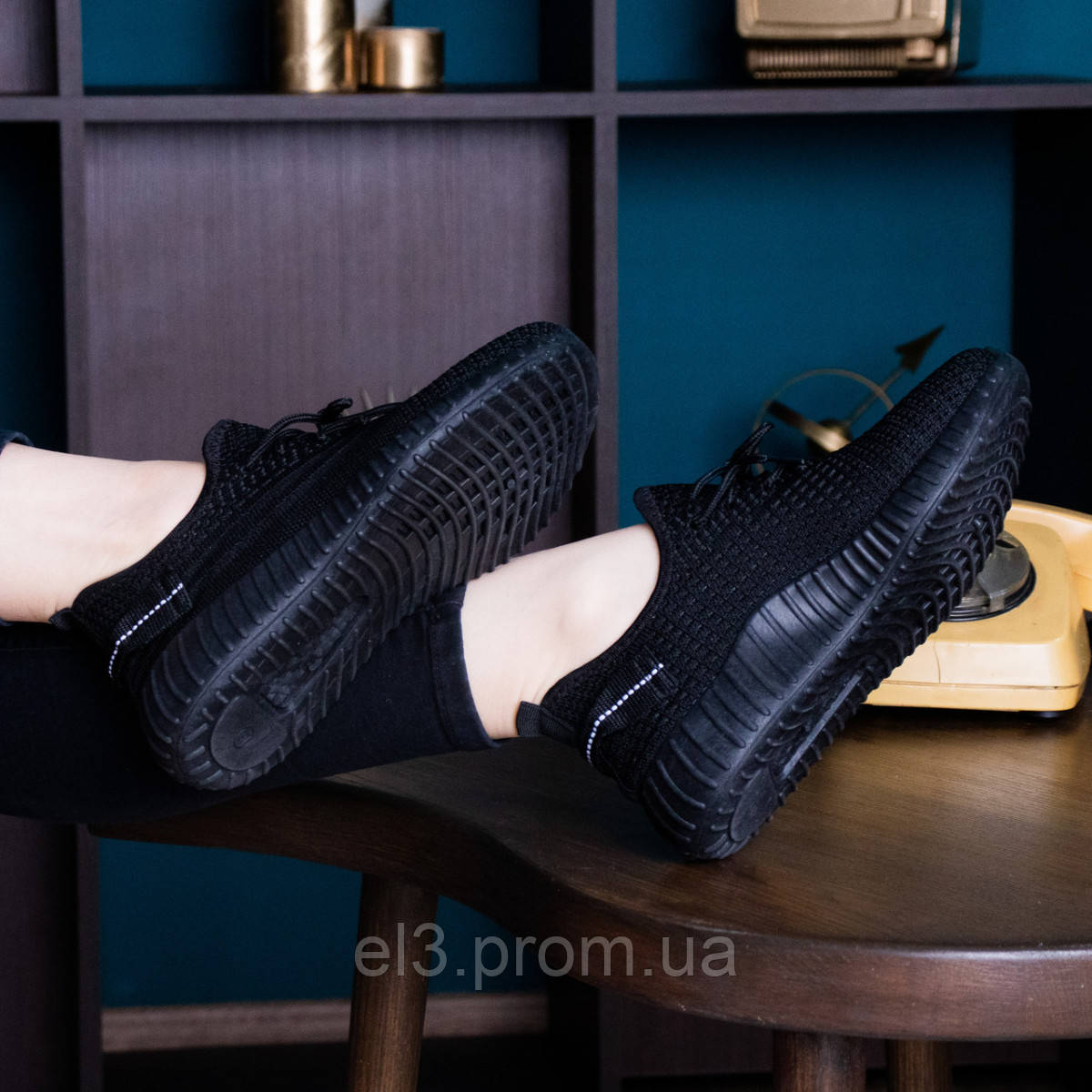 

Модные Кроссовки женские 38 размер 24,5 см, Черный