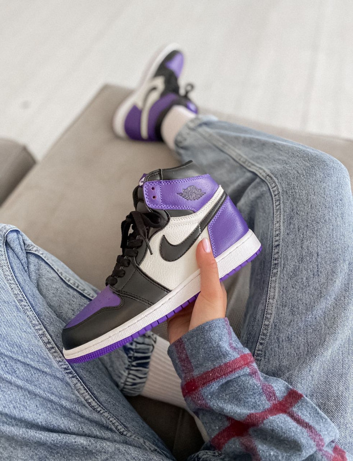 

Air Jordan 1 High Violet Black 38 (24.0см.)