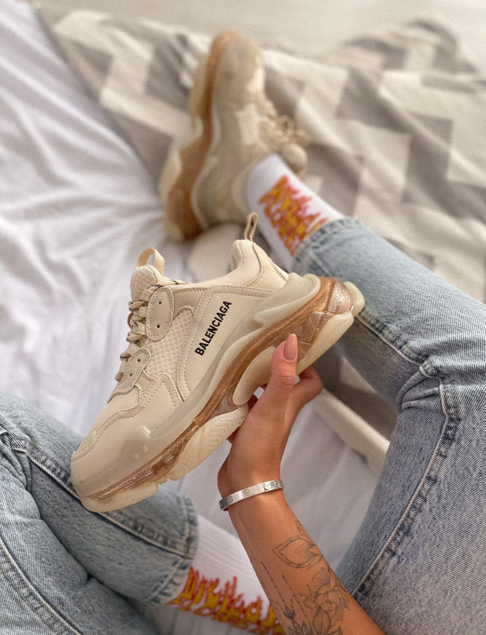 

Женские кроссовки Balenciaga Triple S Clear Sole Rose Gold 38 (24.0см.)