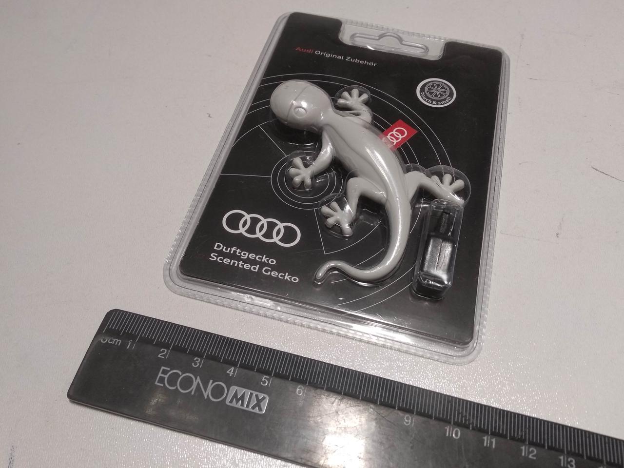 

Освежитель воздуха AUDI (000087009A) Gecko Cockpit Air Freshener (серый)