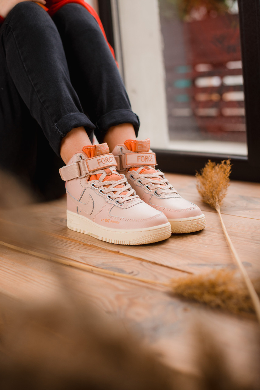 

Женские розовые кроссовки Nike Air Force 1 Utility Pink найк єйр форс розовые высокие кожаные, Розовый