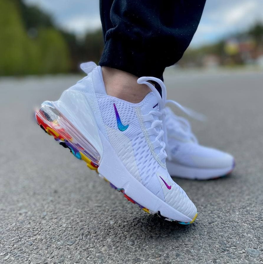 

Air Max 270 White Multicolor | кроссовки женские; весенние/летние; белые/разноцветные; найк 38, Разные цвета