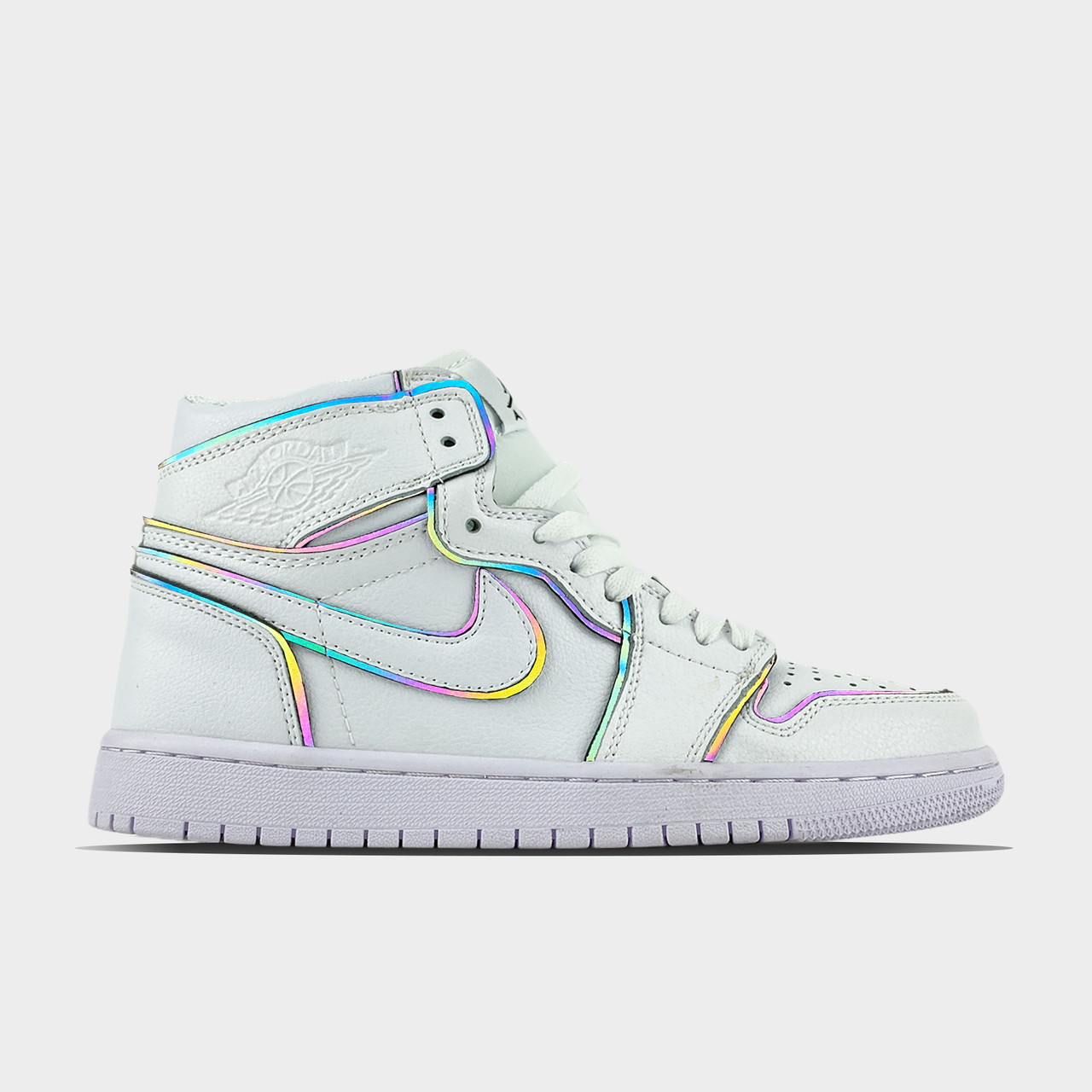 

Nike Air Jordan 1 Mid White Reflective (Белый)