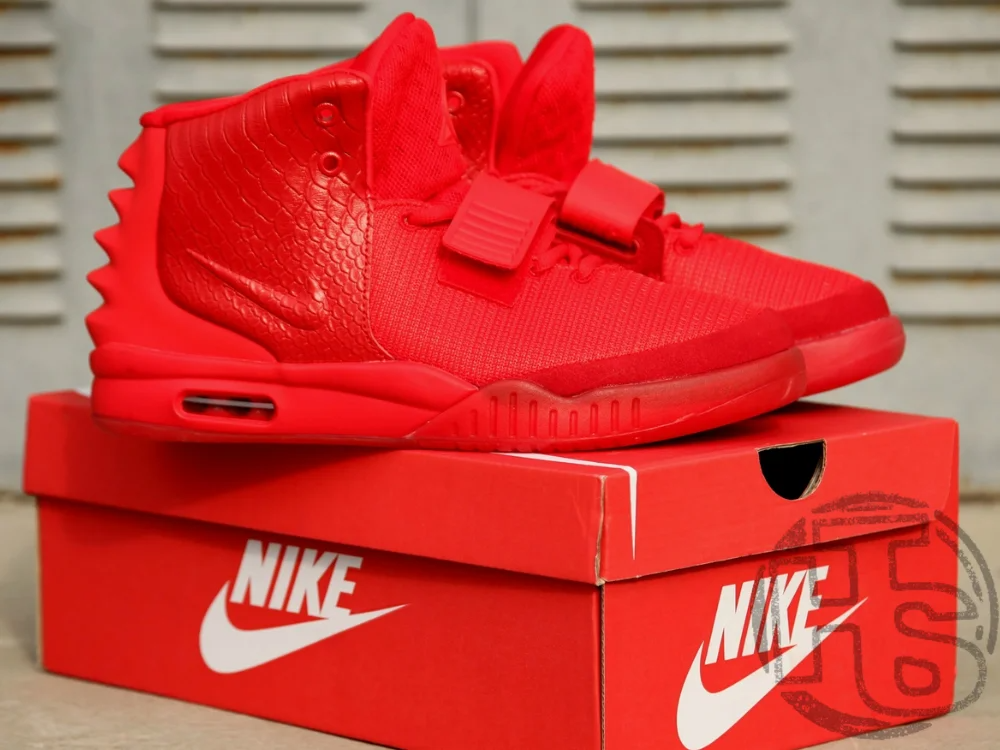 

Мужские кроссовки Nike Air Yeezy 2 Red October 508214-660 43, Красный