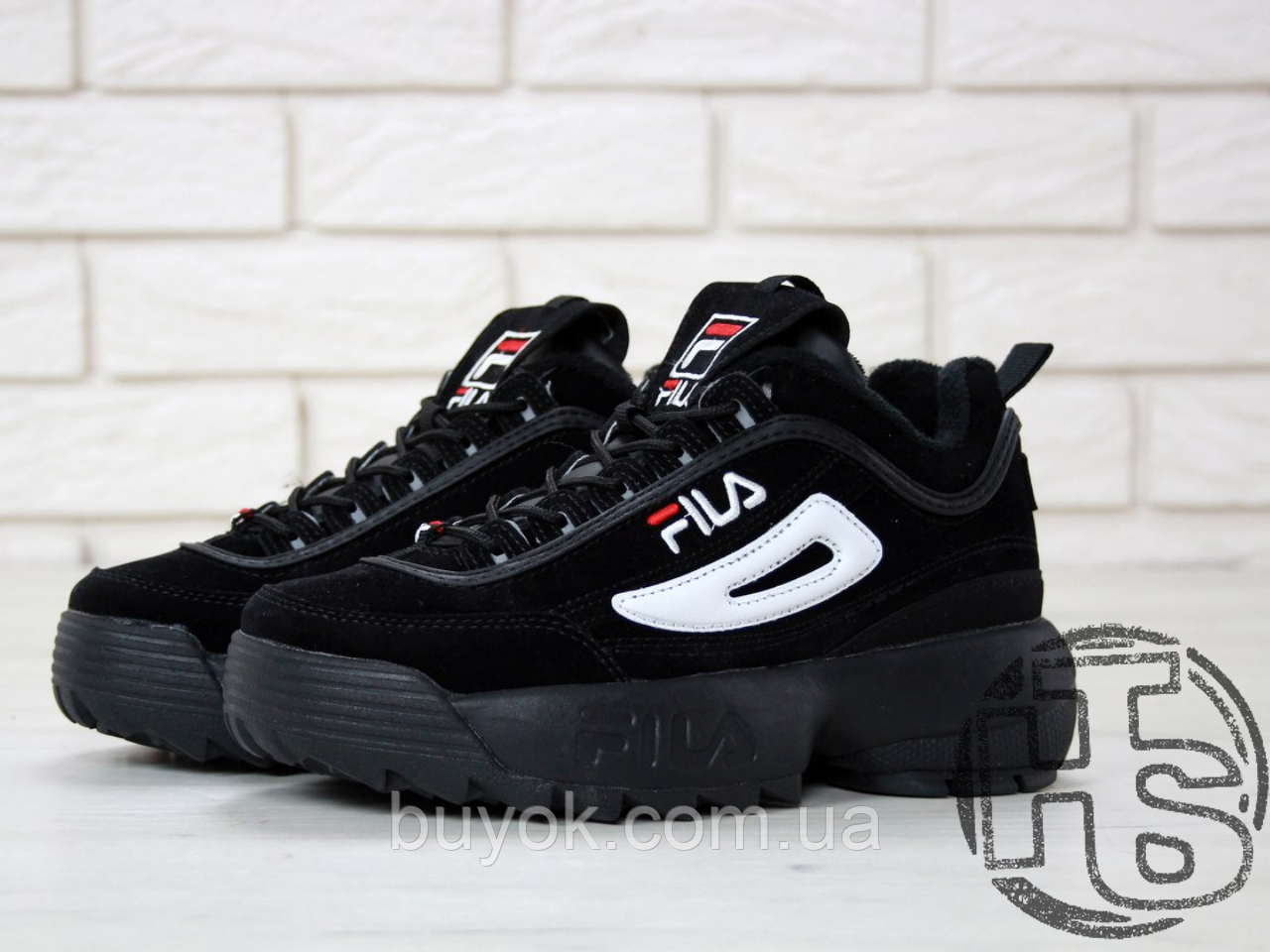 

Женские кроссовки Fila Disruptor II 2 Black/White FW01653-018