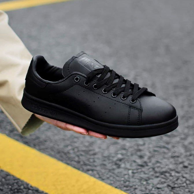 

Adidas Stan Smith Black Lather