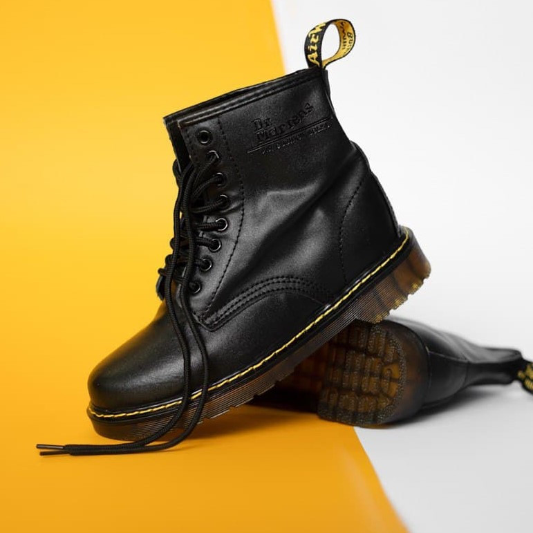 

Dr. Martens Black 45 (29.0см.)