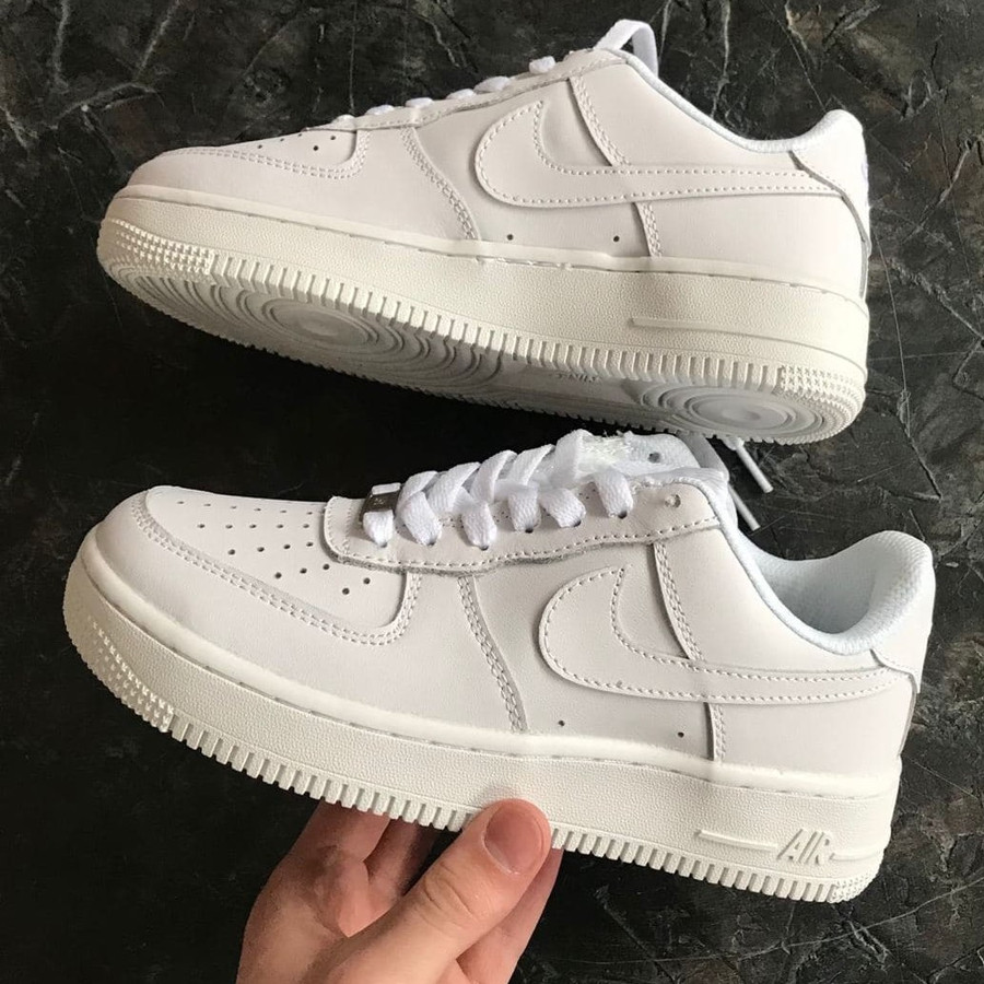 

Nike Air Force White 43 (27.5см.)