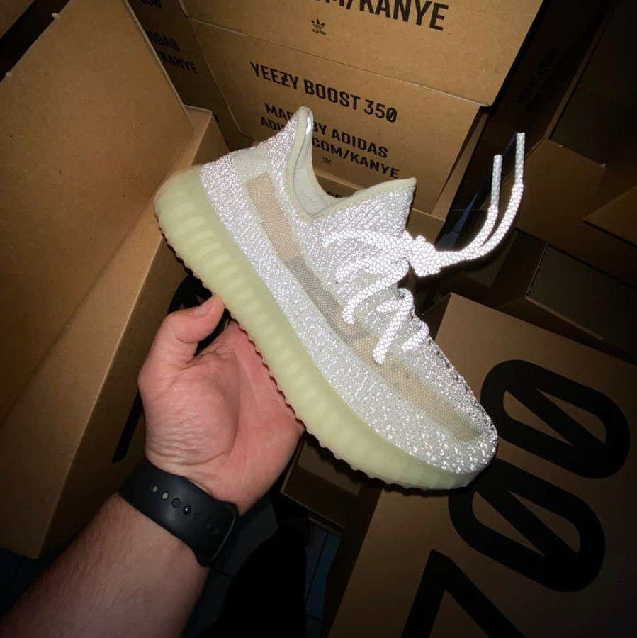 

Adidas Yeezy V2, Lundmark Reflective 38 (24.0см.)