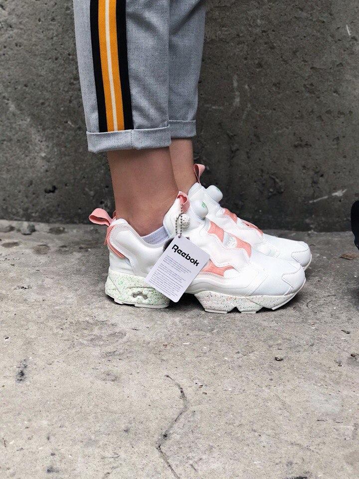 

Reebok OG Celebrate Chalk/Stone (Белый)