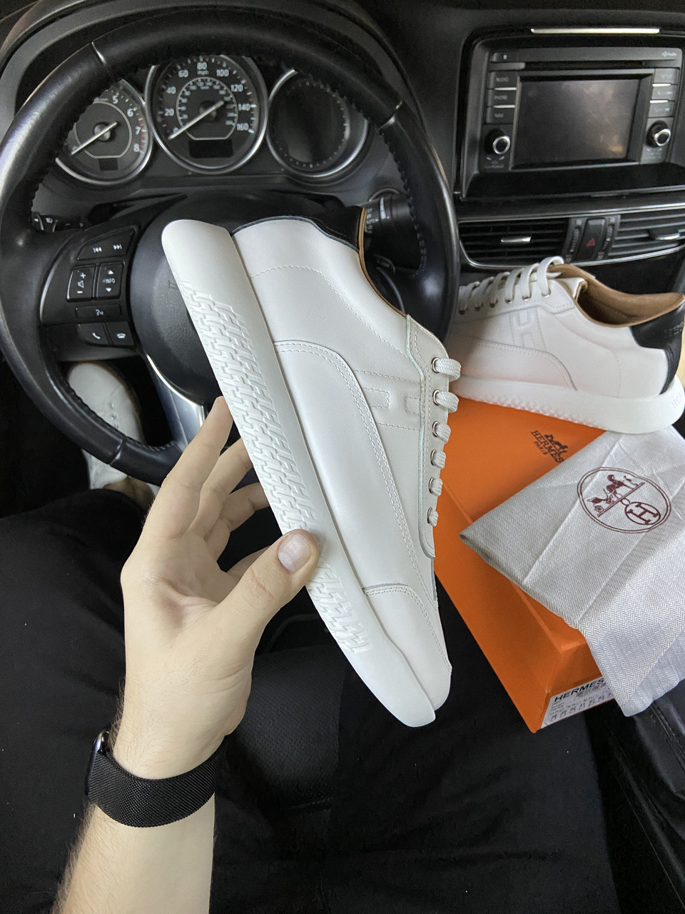 

Hermes Shoes White (Белый)