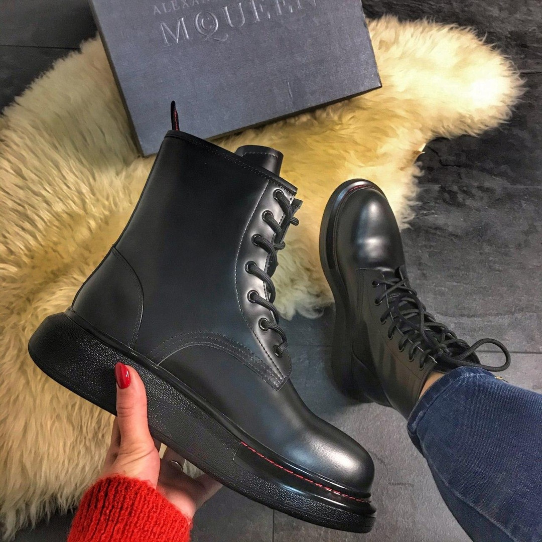 

Alexander McQueen Boots Black (Черный), Чёрный