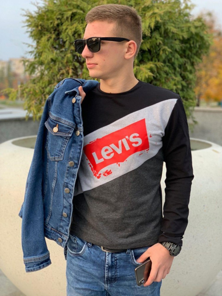 

Мужской свитшот LEVI'S 3-х цветный