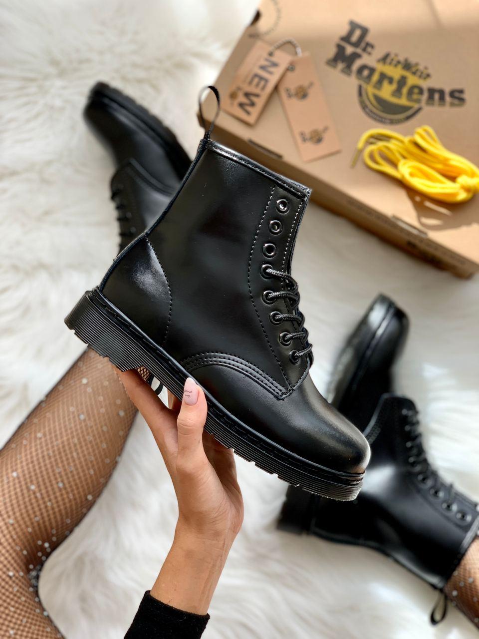 

Женские кожаные ботинки Dr. Martens 1460 Smooth Mono Black