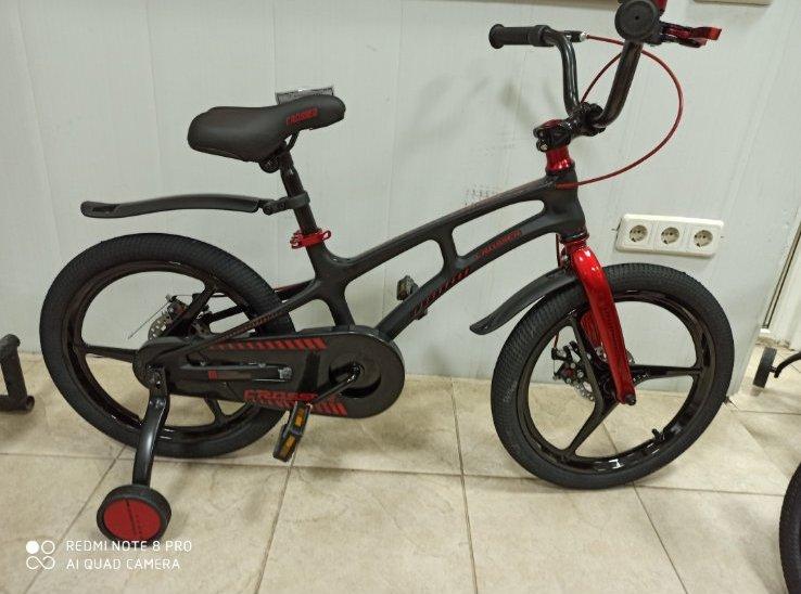 

Детский облегченный велосипед Magnesium Bike 18" стальная вилка, литые диски синий, розовый, черный, белый, Белый ( есть розовый и черный)