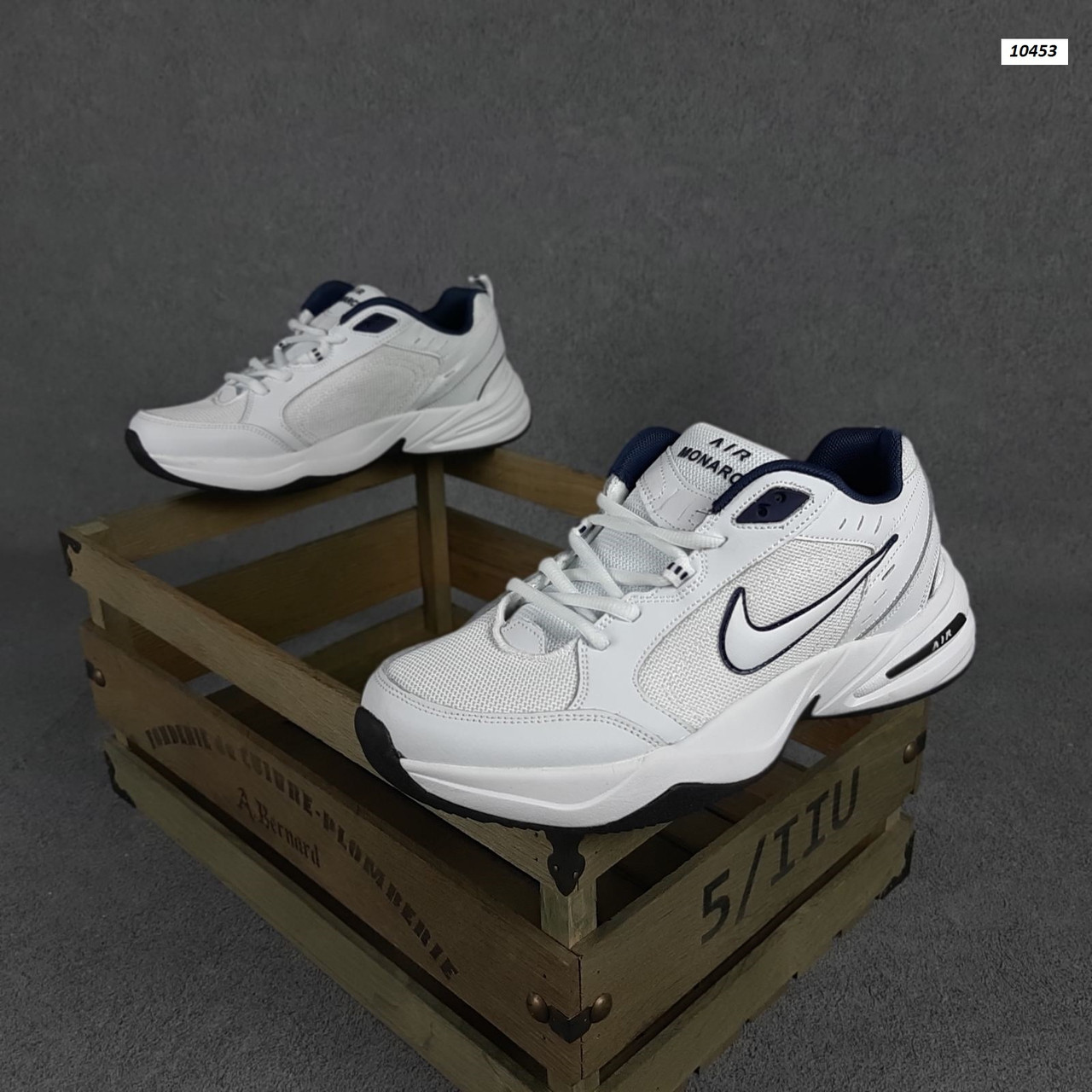 

Мужские кроссовки в стиле Nike Найк Air Monarch, белые 41 (26 см), Белый