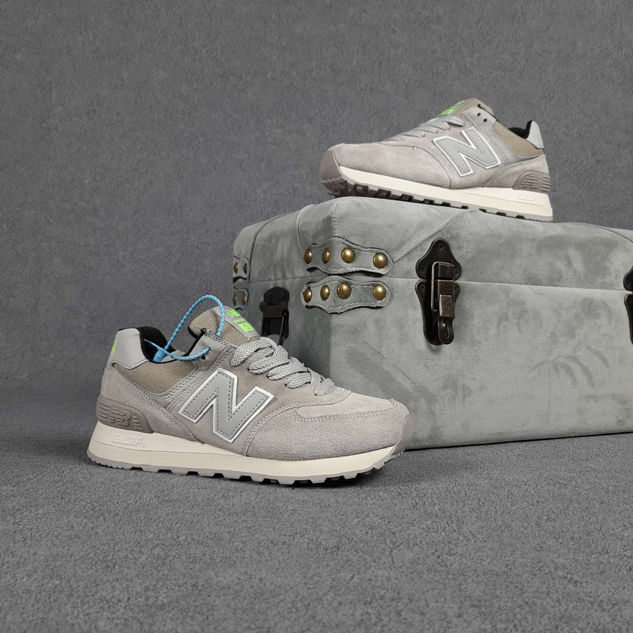 

Женские кроссовки в стиле New Balance Нью беланс 574, бежевые 38 (24 см), Бежевый