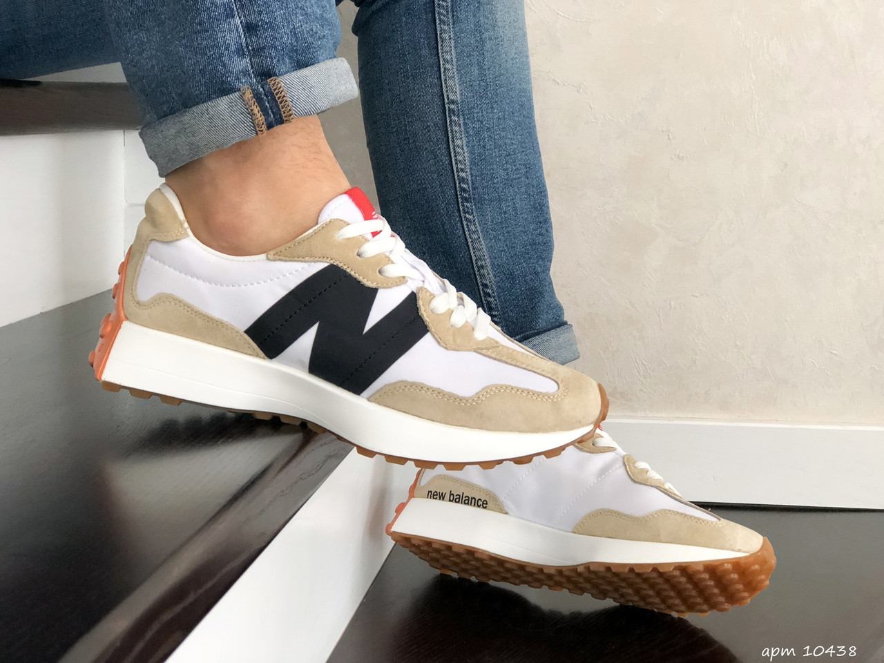 

Мужские кроссовки в стиле New Balance Нью Беланс 327, белые с бежевым. 42 (26,4 см), Белый