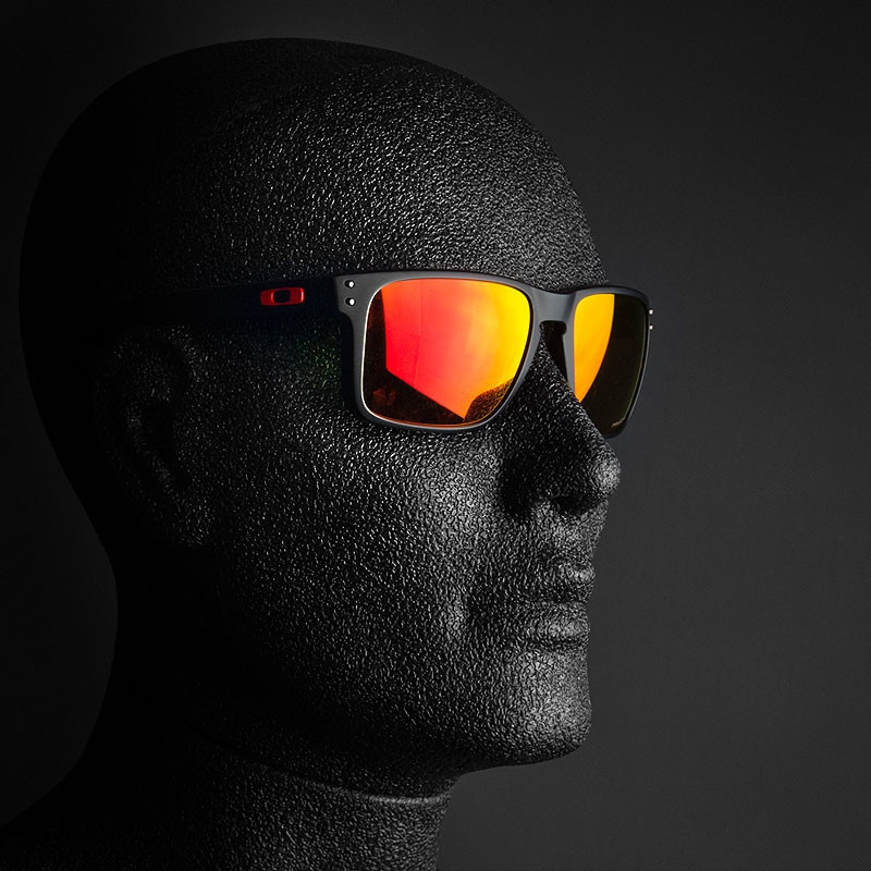 

Очки мужские солнцезащитные Oakley Holbrook, Разные цвета