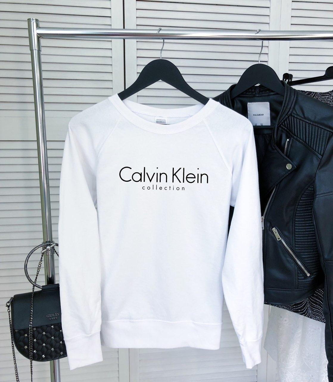 

Женский белый свитшот с принтом "Calvin Klein"