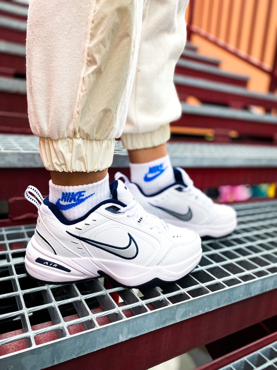 

Кроссовки мужские Nike Air Monarch IV Silver/White, Найк Аир Монарх, натуральная кожа, код KS-9900 42, Белый