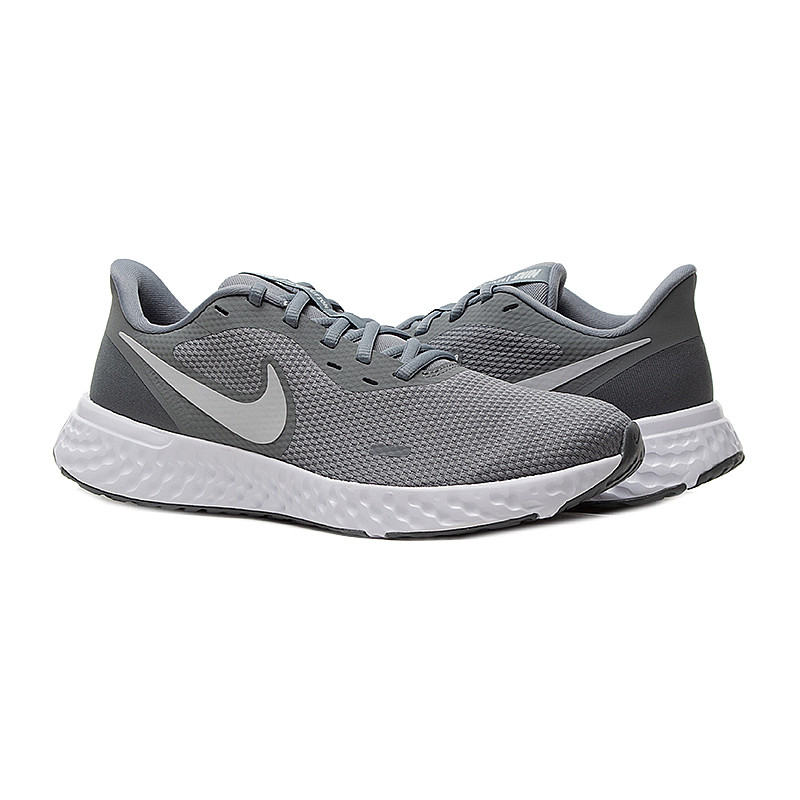 

Кроссовки мужские Nike Revolution 5