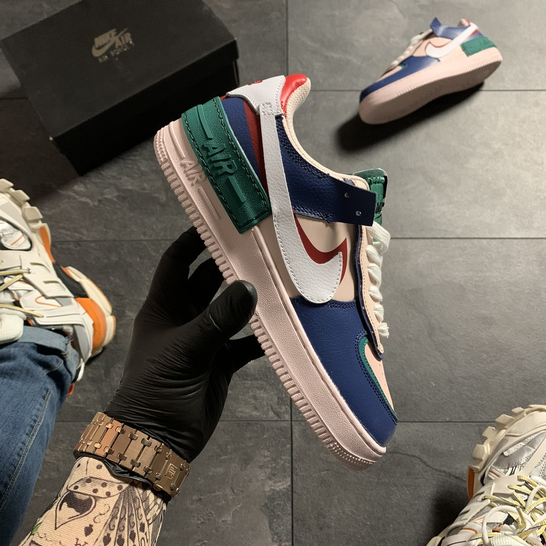 

Женские Nike Air Force 1 White Green Blue (Белый Зеленый Синий). [Размеры в наличии: 36,37,38,39,40]