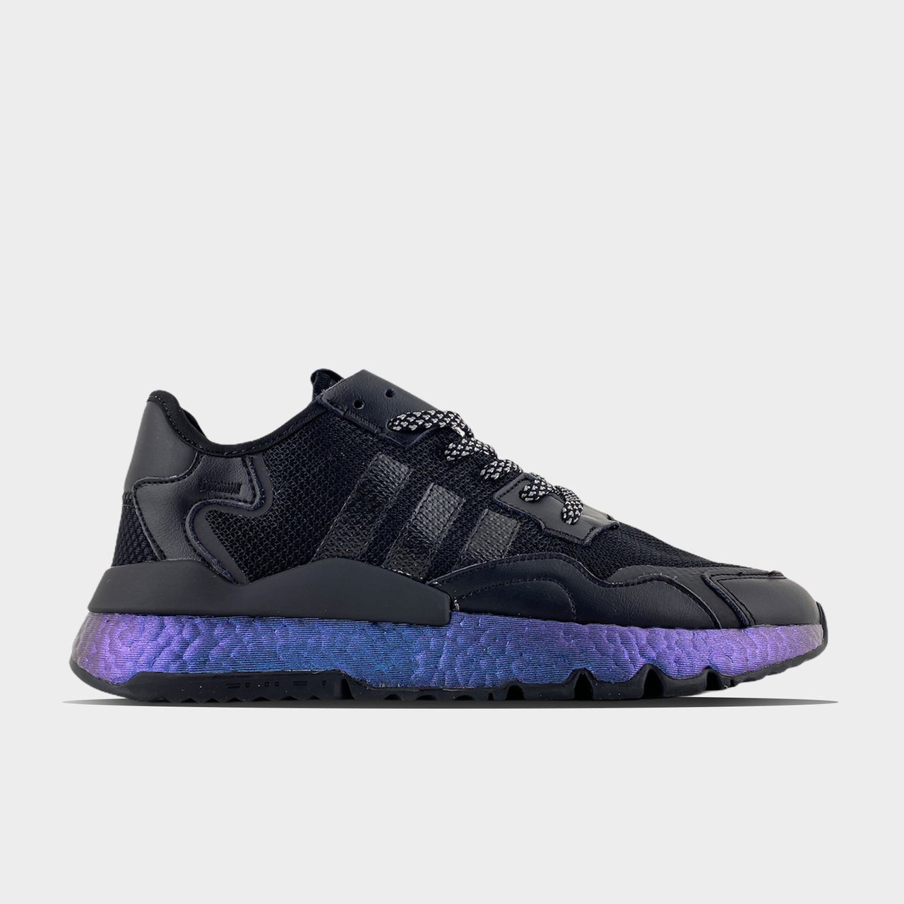 

Мужские Adidas Nite Jogger Core Black / Carbon (Черный). [Размеры в наличии: 40,41,42,43,45]