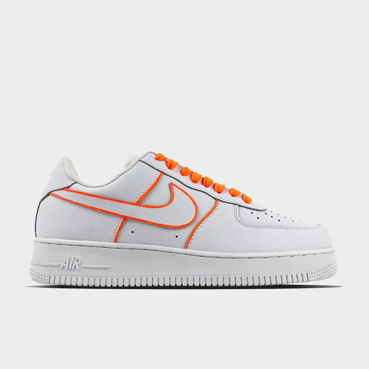 

Кроссовки Nike Air Force 1 Low Orange Lines (Белый) Белый 40|41|42|43|44|45|