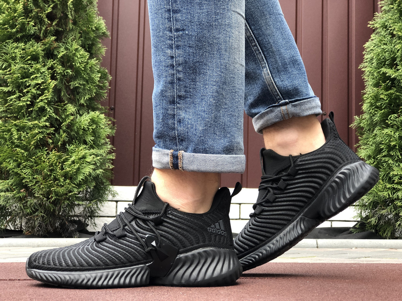 

Мужские кроссовки Adidas Адидас, черные. 43, Черный