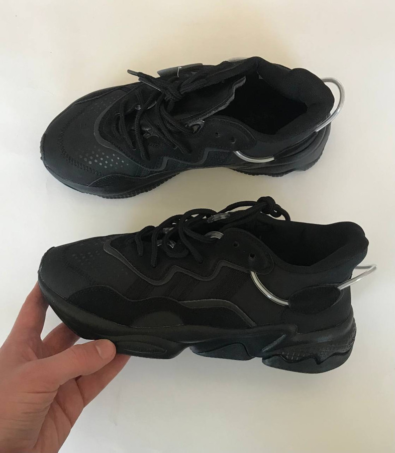 

Adidas Ozweego Black 43 (27.5см.)