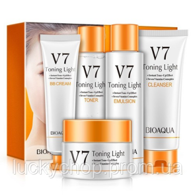 

Набор с витаминным комплексом Bioaqua V7 Toning Light Vtamins SKL67-284219