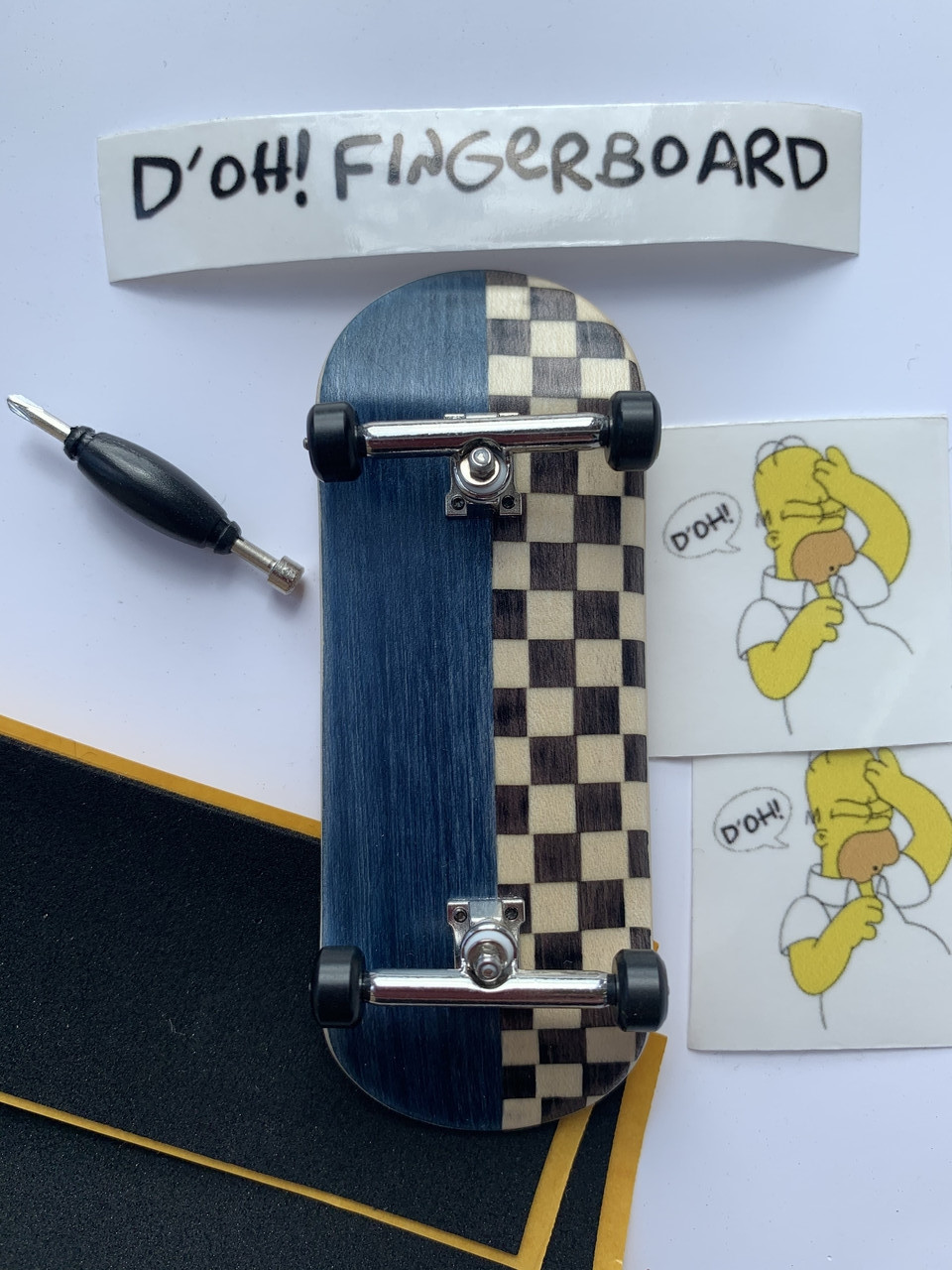 

Профессиональный деревянный фингерборд D'oh! Fingerboard с подшипниками, Разные цвета