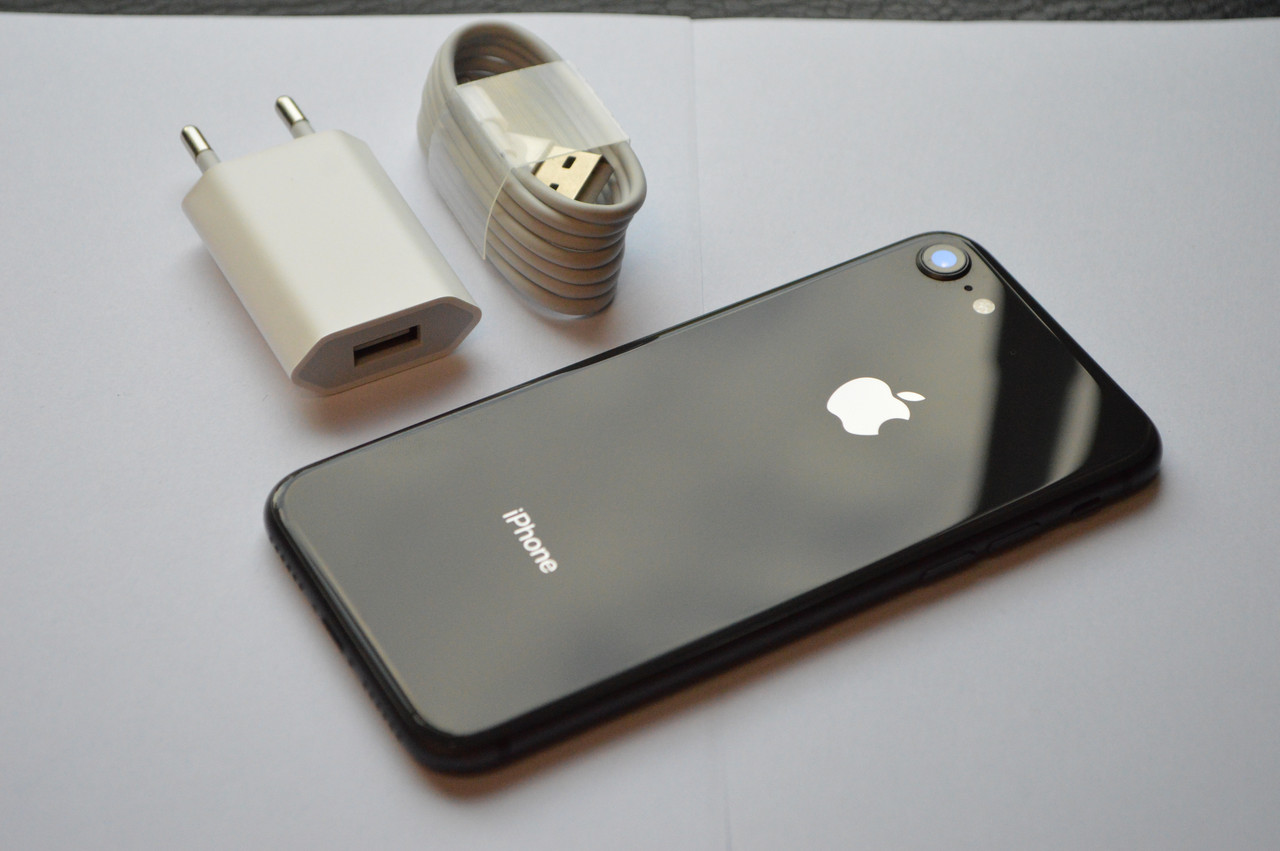 

Бу смартфон Apple iPhone 8 64GB Space Gray Neverlock, Темно-серый