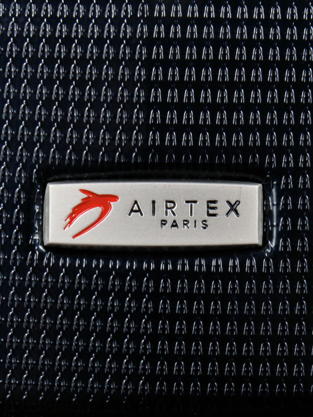 Поликарбонат чемодан Airtex 949