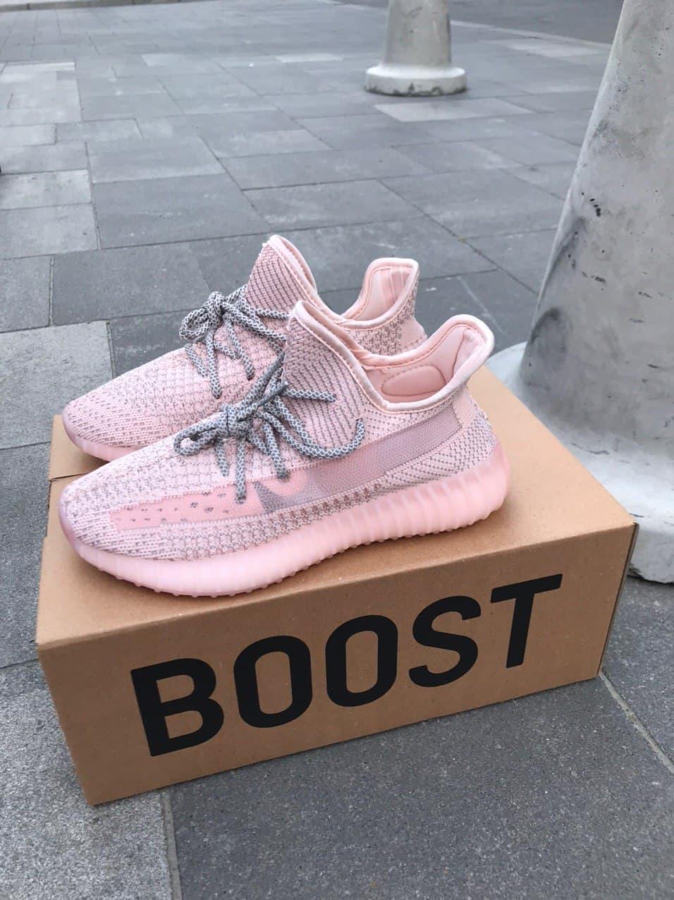 

Женские кроссовки Adidas Yeezy Boost 350 v2 Synth Full Reflective / Адидас Изи Буст 350 в2 Розовые 37, Розовый